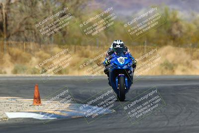 media/Mar-27-2022-CVMA (Sun) [[4786de14bf]]/Race 10 Supersport Shootout/